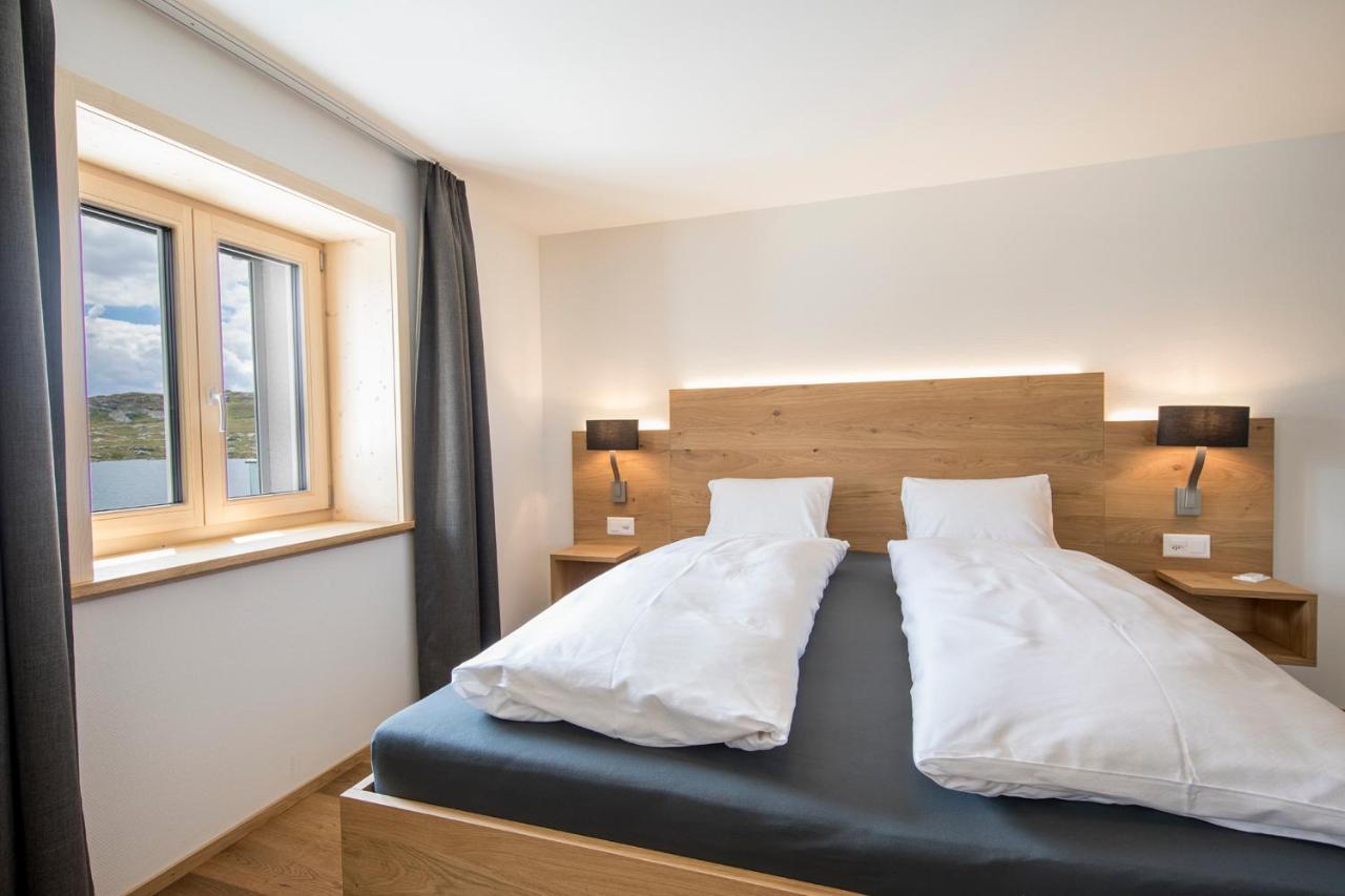 Hotel Grimsel Passhoehe Обервальд Экстерьер фото