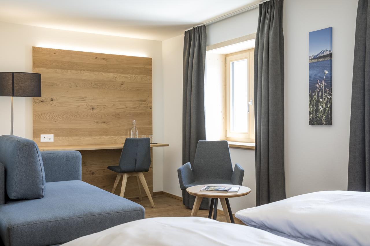 Hotel Grimsel Passhoehe Обервальд Экстерьер фото