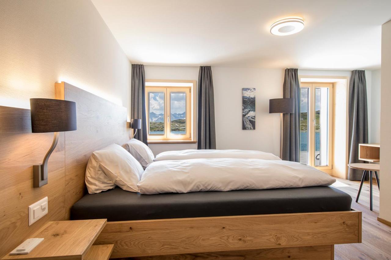 Hotel Grimsel Passhoehe Обервальд Экстерьер фото