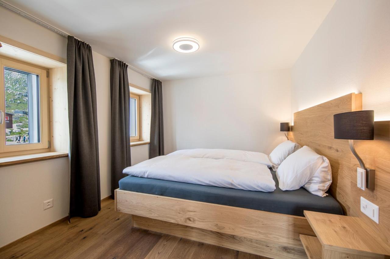 Hotel Grimsel Passhoehe Обервальд Экстерьер фото