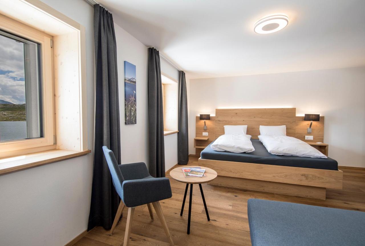 Hotel Grimsel Passhoehe Обервальд Экстерьер фото